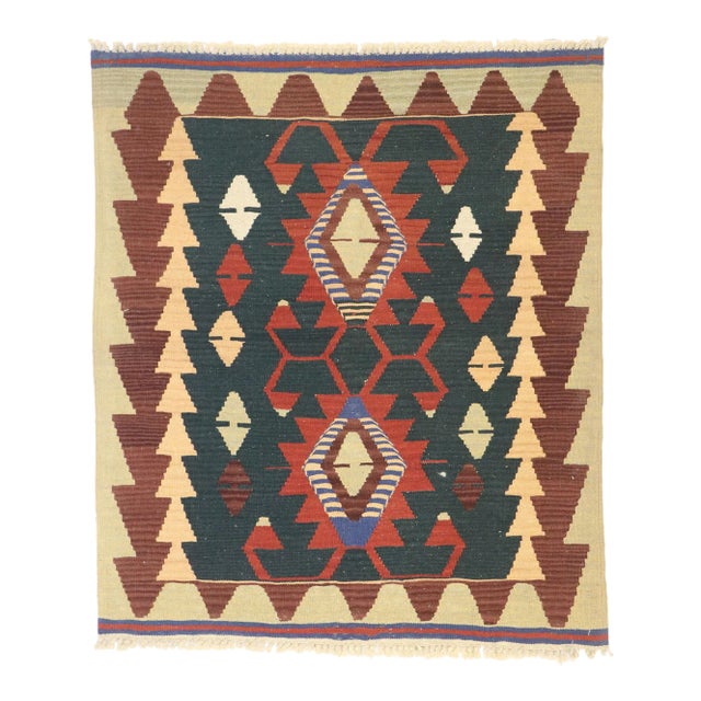 Vintage Persian Shiraz Kilim Rug - 03'02 X 03'08 For Sale