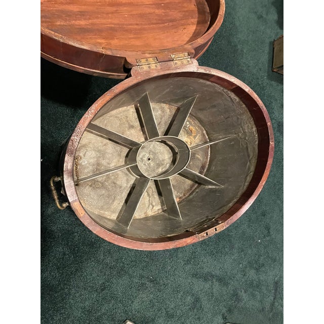Georgian Oval Mahogany Cellarette – English Wine Cooler, Circa 1800s For Sale In New York - Image 6 of 6