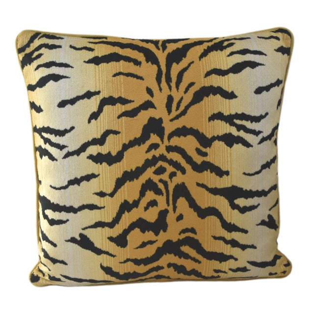 Custom-tailored pillow by Mike Seratt of The Prized Pig in Italian handloomed shimmering velvet fabric. Gold cotton-velvet...