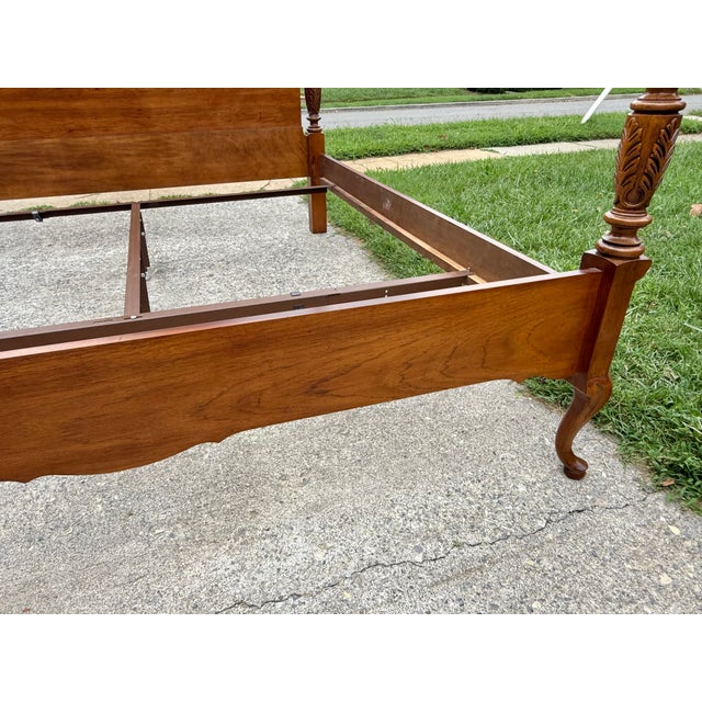 Thomasville King Size Hardwood Carved Poster Bed For Sale - Image 14 of 18