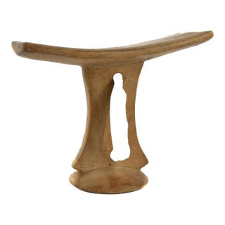 Early 20th Century Turkana Wood Headrest with Strap Kenya For Sale
