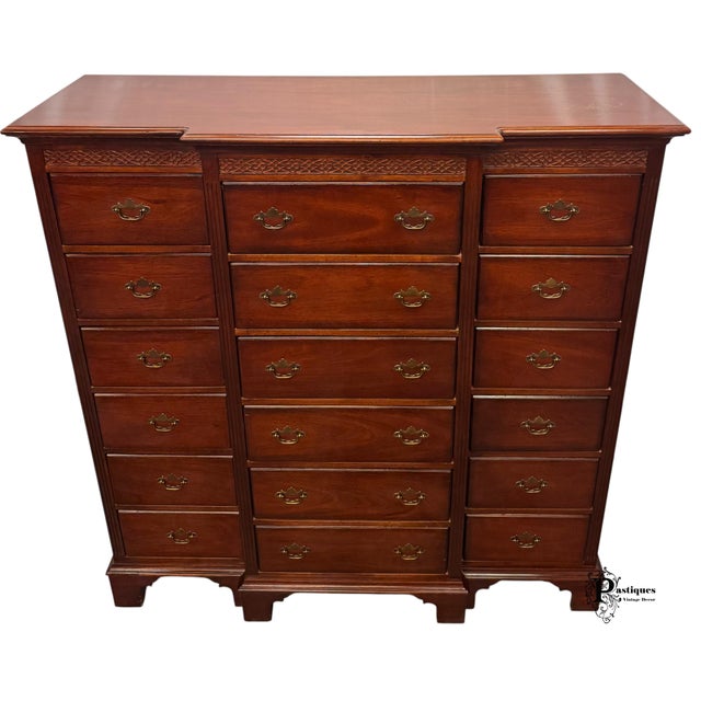 Late 20th Century Vintage Lexington Palmer Home Collection Chippendale Style Mahogany Gentlemen’s Chest of Drawers For Sale - Image 5 of 12