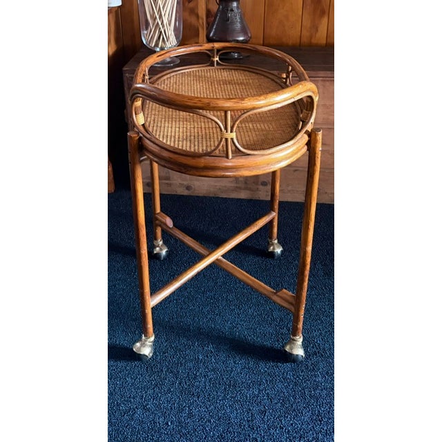Mid-Century Modern Mid Century Bent Rattan and Wicker Bar Cart With Removable Rattan and Wicker Tray For Sale - Image 3 of 9