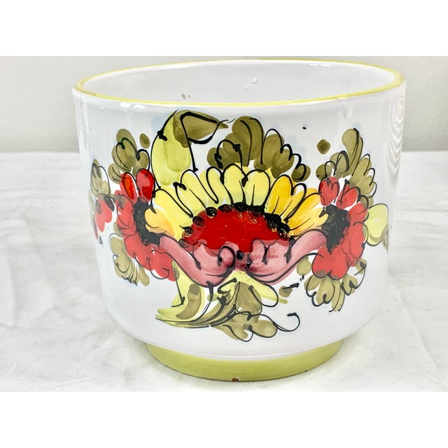 Vintage Italian Floral Cachepot For Sale In New Orleans - Image 6 of 9
