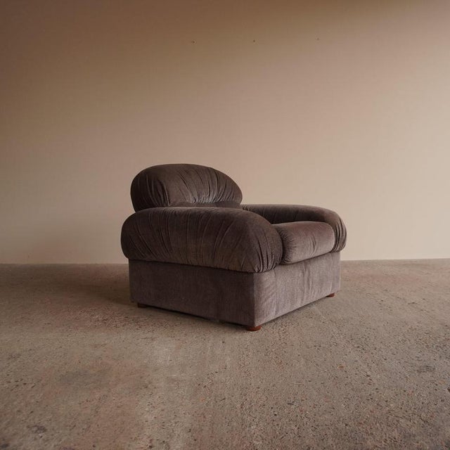 Vintage Italian Lounge Chair For Sale - Image 11 of 11