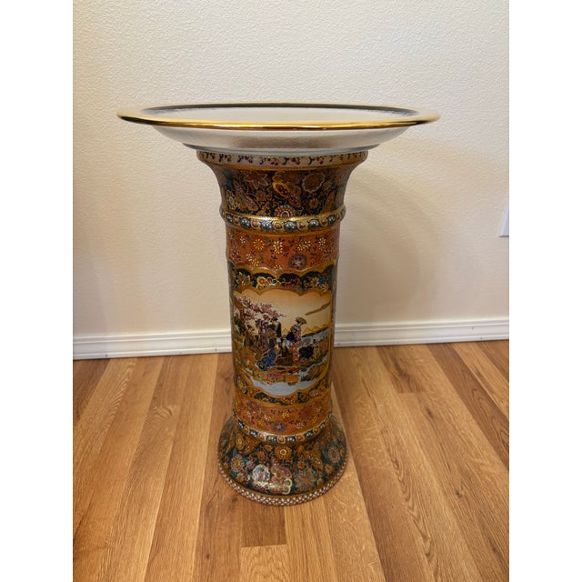 1990s Japanese Satsuma Pedestal With Gold Trim and Crystal Plate For Sale - Image 10 of 10