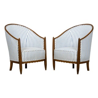 Pair of French Art Deco Maple Gondola Barrel Chairs, Provence, Circa 1925 For Sale