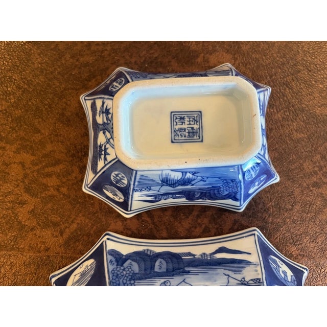 Early 20th Century Vintage Blue & White Porcelain Nesting Serving Dish Set - Landscape Scene - Set of 3 For Sale - Image 5 of 6