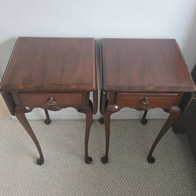 Twin Vintage Mahogany Drop Leaf Bedside Tables For Sale In Savannah - Image 6 of 10