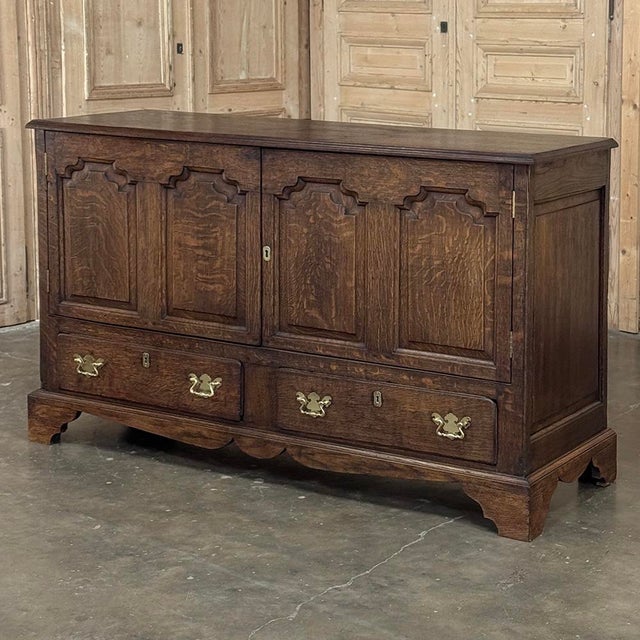 18th Century English Oak Mule Sideboard ~ Chest ~ Credenza For Sale - Image 4 of 18