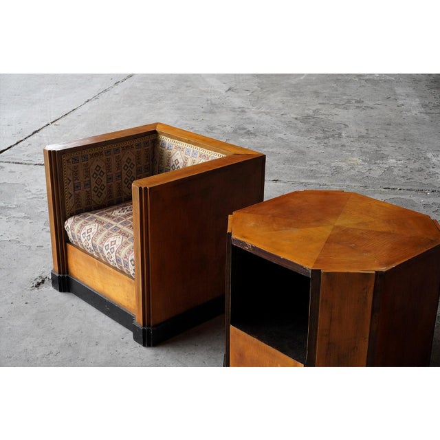 Art Deco Sculptural Lounge Chairs and Side Table, Italy, 1930s, Set of 3 For Sale - Image 9 of 11