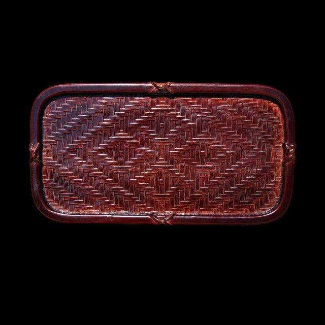 Japanese Bantai means "bamboo basket weaving (base material)." As the name suggests, it is made by applying lacquer to...