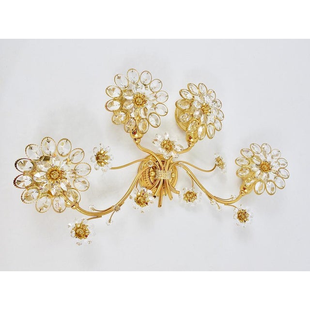 1970s Large Gilt Brass & Crystals Flower Wall Light from Palwa, 1970s For Sale - Image 5 of 15