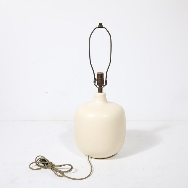 Mid-Century Off White Glazed Ceramic Table Lamps by Lotte & Gunnar Bostlund For Sale In New York - Image 6 of 17