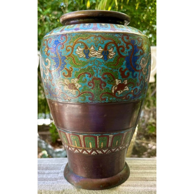 Chinoiserie 18th Century Chinese Cloisonné Bronze Vase With Lotus Flower Motif For Sale - Image 3 of 18