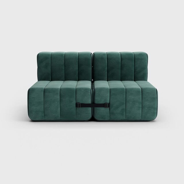 More than four seasons! With four modules of the Curt sofa system, the modularity really comes into its own. More than 20...