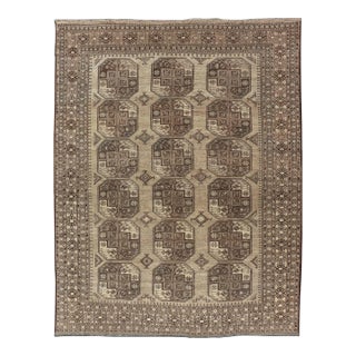 Mid 20th Century Hand-Knotted Turkomen Ersari Rug in Wool With All-Over Repeating Gul Design For Sale