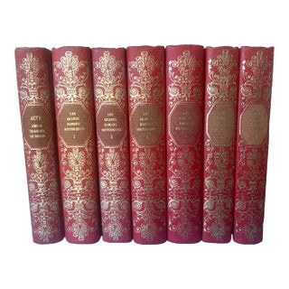 Vintage French Book Set "Les Grands Romans Historiques", C. 1968-Set of 7 For Sale