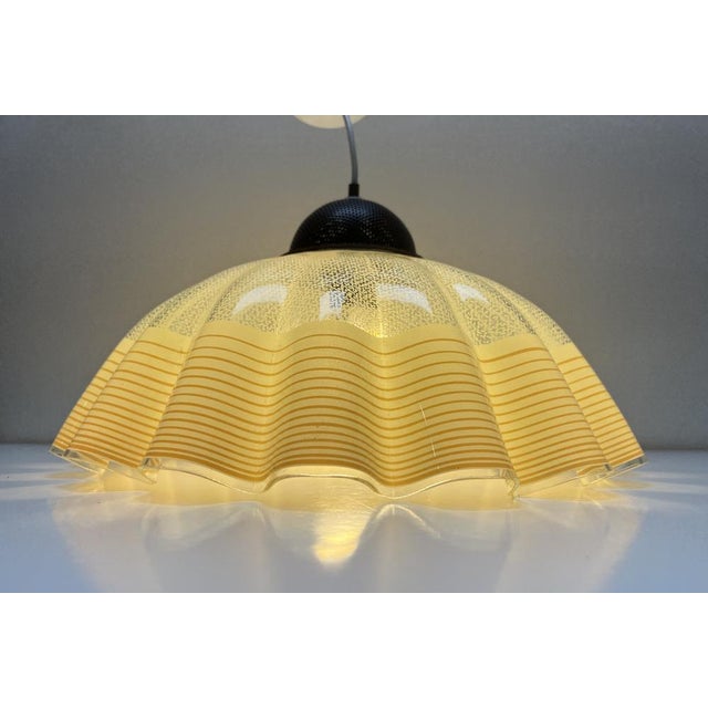 Italian Glass Pendant Lamp with Wavy Edge, 1970s For Sale - Image 18 of 18
