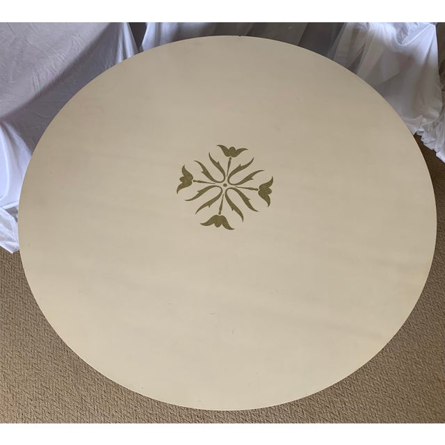 John Van Koert MCM Van Koret Style Spindle Leg Round Coffee Table With Painted Embellishment For Sale - Image 4 of 9