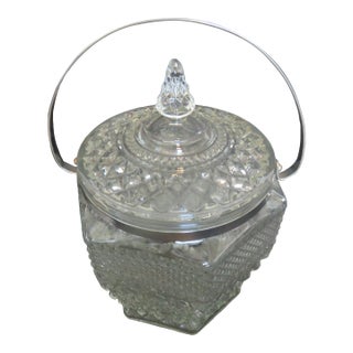1980s Mid-Century Modern Anchor Hocking Wexford Pattern Glass Ice Bucket or Cookie Jar W/Lid Vintage For Sale