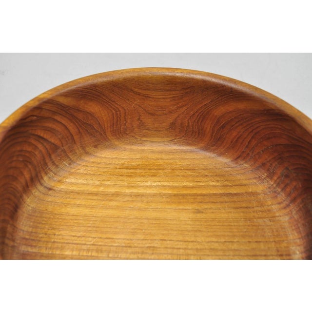 Vintage Mid Century Danish Modern Carved Teak Wood Salad Fruit Bowl (A) For Sale - Image 11 of 13