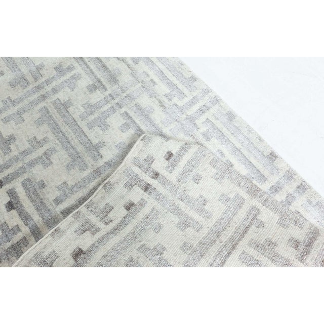 Light Gray Modern Geometric Terra Hand-Knotted Wool Runner by Doris Leslie Blau For Sale - Image 8 of 8
