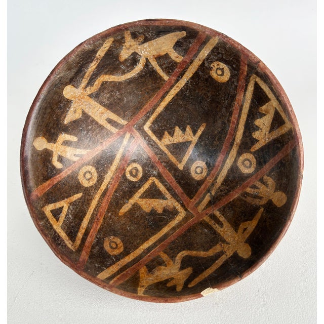 Traditional Pre-Columbian Nariño Decorated Footed Pottery Bowl Collection, Set of Four For Sale - Image 3 of 18