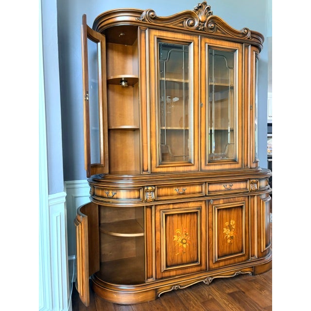 Wood Vintage Italian Provincial Baroque Style Floral Marquetry Curved Glass China Cabinet For Sale - Image 7 of 12