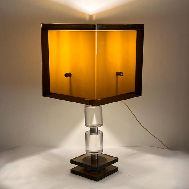 Large Space Age Geometric Table Lamp in Amber and Smoked Acrylic Glass, Italy, 1970s For Sale - Image 13 of 13