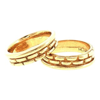 A Pair of Late 20th-Century 18k Yellow Gold Basket Weave Style Guard Rings, Size 6.5 For Sale