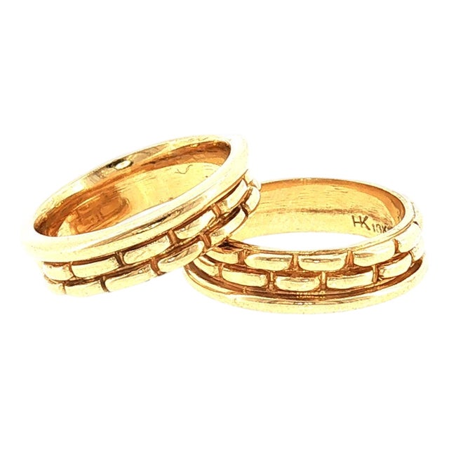 A Pair of Late 20th-Century 18k Yellow Gold Basket Weave Style Guard Rings, Size 6.5 For Sale