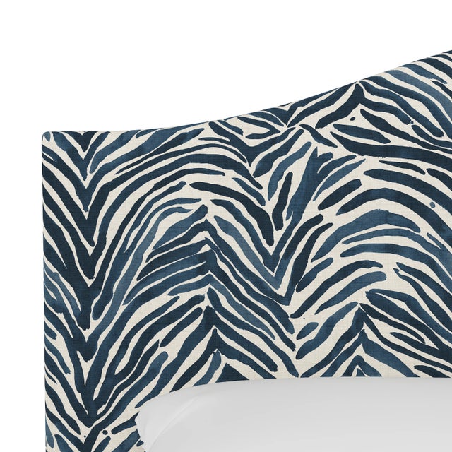 Spritely Home Queen Bed, Washed Zebra Blue For Sale - Image 4 of 7
