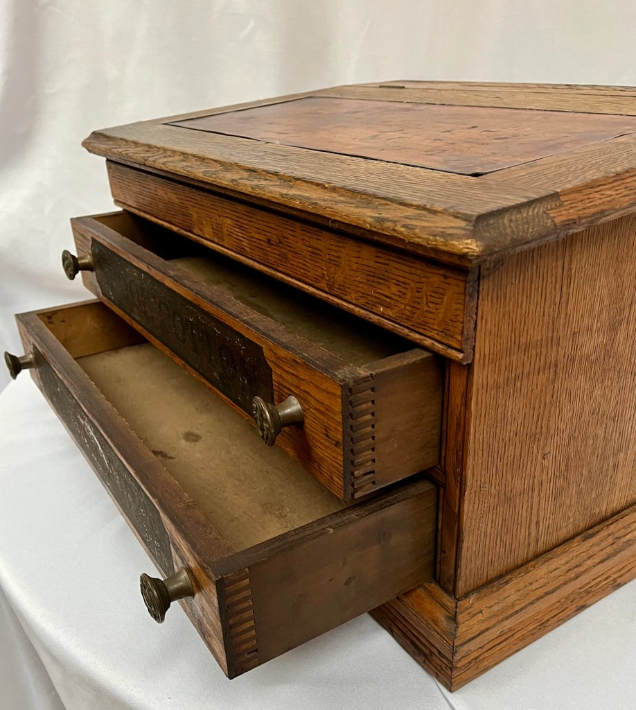 early-1900s-clarks-oak-spool-