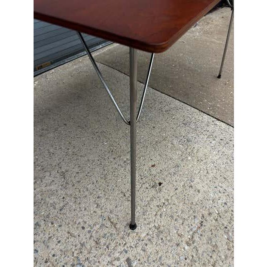 Mid-Century Modern Eames Folding Rectangular Dining Table by Herman Miller, 1955 For Sale - Image 3 of 8