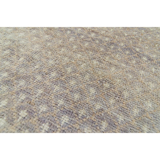 Lavender 1950s Neutral Wool Pile Hand-Knotted Rug - 4’7” X 7’4” For Sale - Image 8 of 11