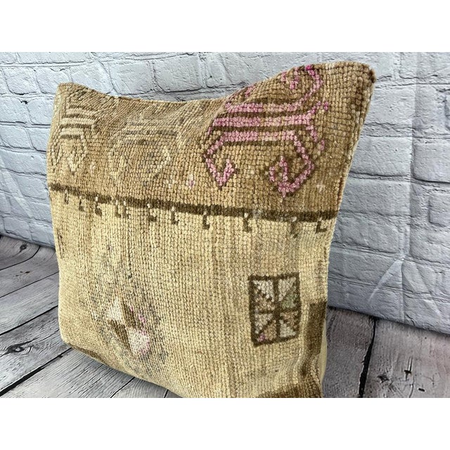 Vintage Pillow Case Turkish Rug Pillow Decorative Rug Pillow Dry cleaning only. PILLOW INSERT IS NOT INCLUDED