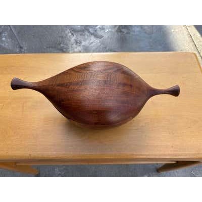 20th Century MCM Hand-Carved Walnut Box by Daniel Loomis Valenza For Sale In Philadelphia - Image 6 of 12