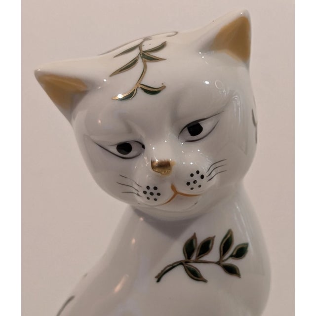 1990s Vintage Andrea by Sadek Hand Painted Cat Figurine For Sale - Image 5 of 6