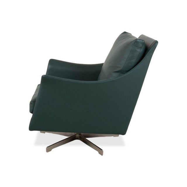 Set of Green Leather Boss Armchair and Ottoman with Manual Function from Flexform For Sale - Image 17 of 18