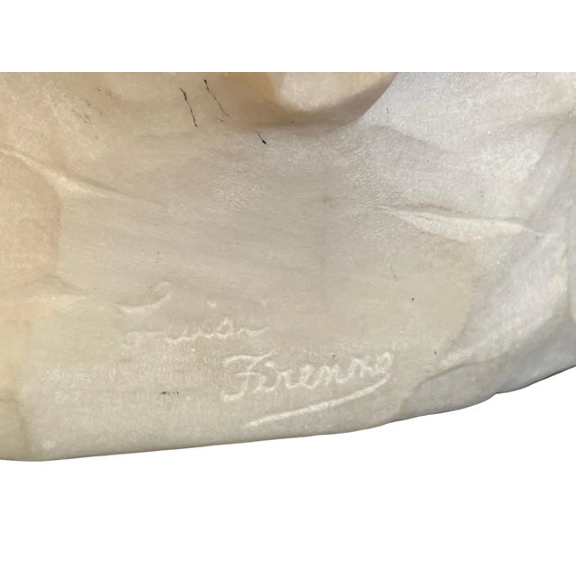 19th Century Italian Marble Bust of a Lady With a Veil For Sale In Tampa - Image 6 of 8