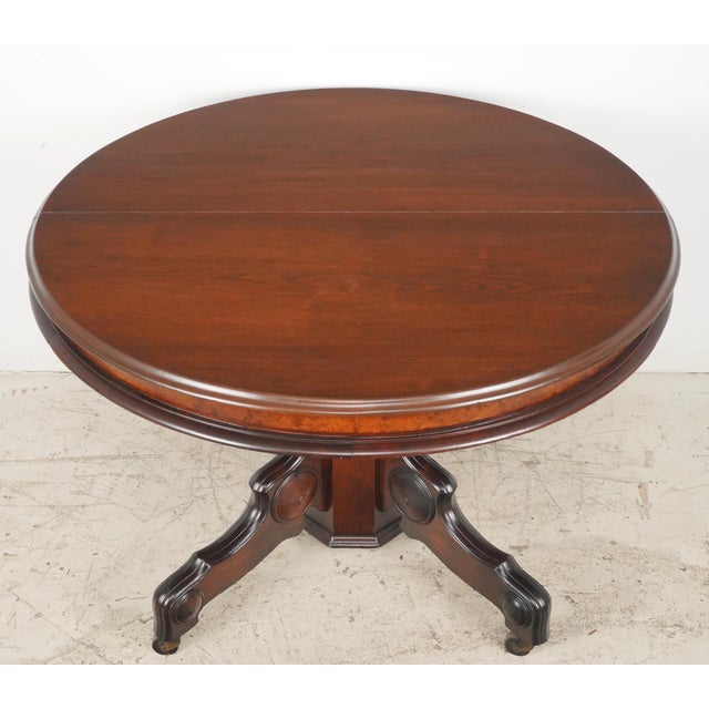 Wood 19th Century Victorian Style Expandable Walnut Dining Table For Sale - Image 7 of 13