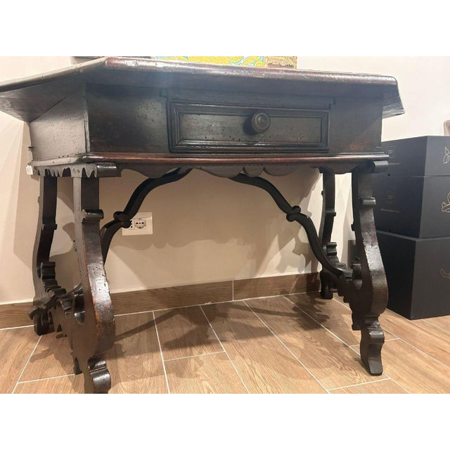 16th Century Walnut Console, Central Italy, 16th Century For Sale - Image 5 of 6