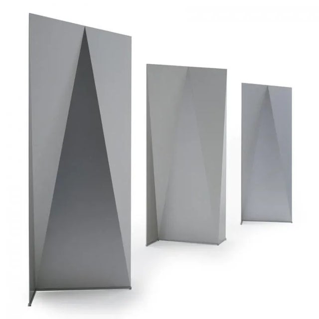 Shiki screen designed by Setsu & Shinobu Ito in 2003 and produced by De Padova in Italy. The anodized aluminum sheet...