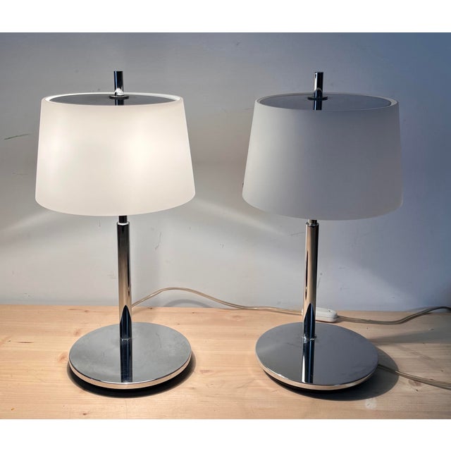 Lamps in perfect condition, no defects or scratches, bulbs included, like new In perfect condition. Dimensions: Height 39...