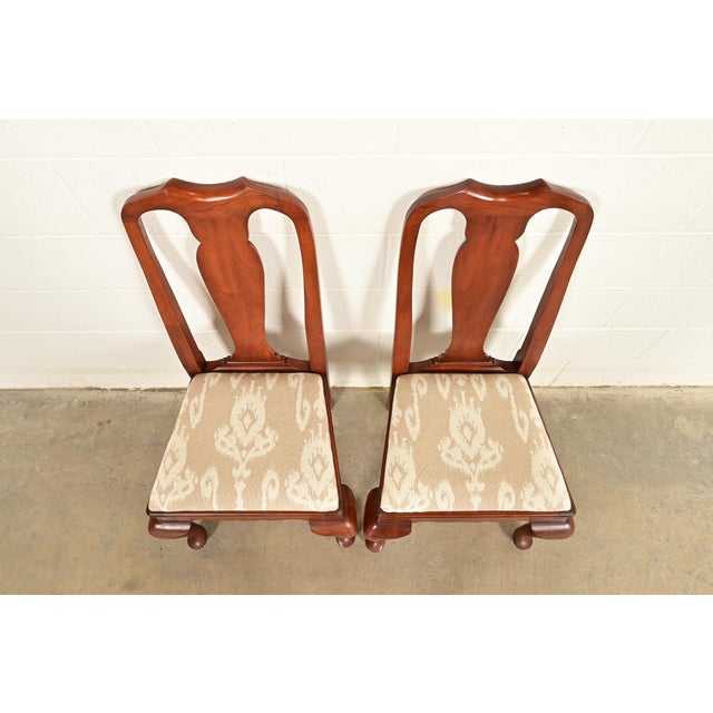 1970s Henkel Harris Queen Anne Solid Cherry Wood Side Chairs or Dining Chairs | Pair For Sale - Image 5 of 15