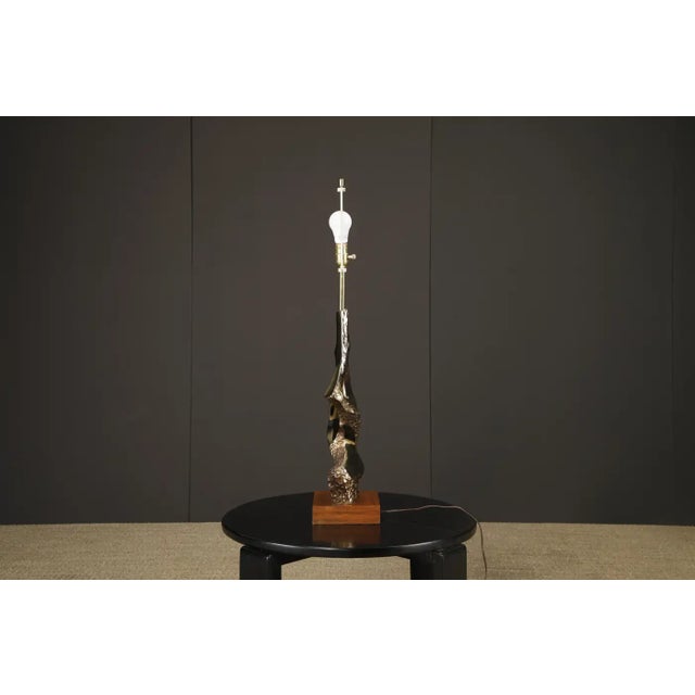 Wood Brutalist Cast Brass and Walnut Table Lamp by Laurel, Usa, 1970s For Sale - Image 7 of 18