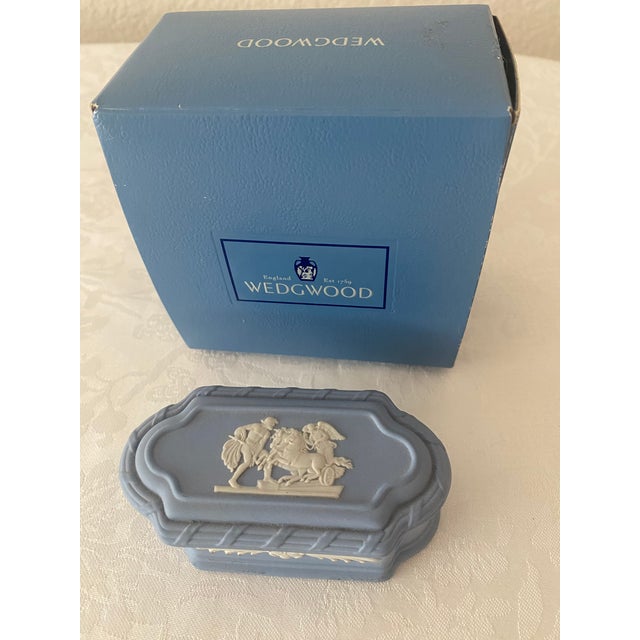 Exquisitely Unique Vintage Wedgwood Commemorative White on Blue Jasper ware Trinket Pomona Box with cover/lid “Ulysses...