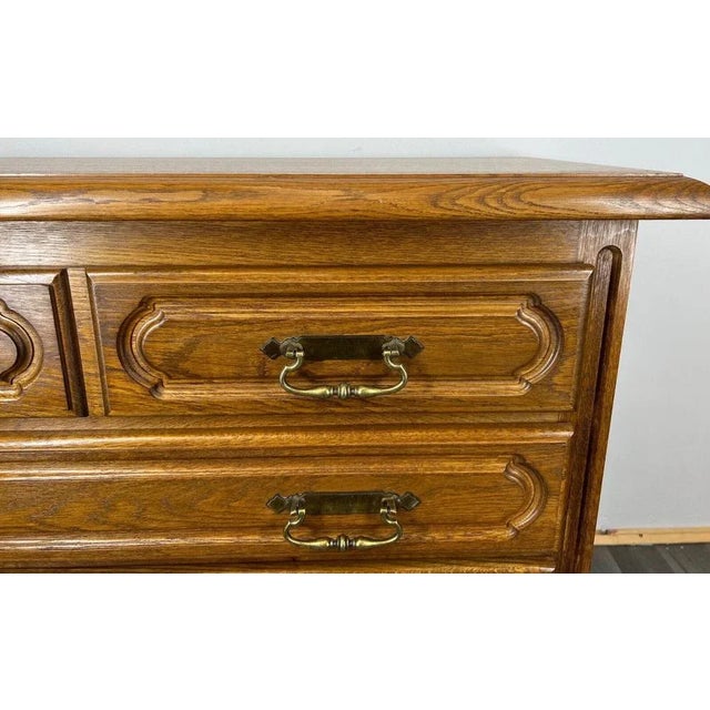 Vintage Chest of Drawers in Wood For Sale - Image 4 of 13