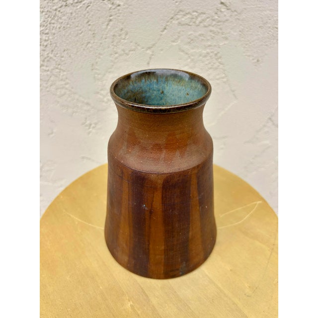 Mid 20th Century Calder Mid-Century Modern Ceramic Vase For Sale - Image 5 of 11